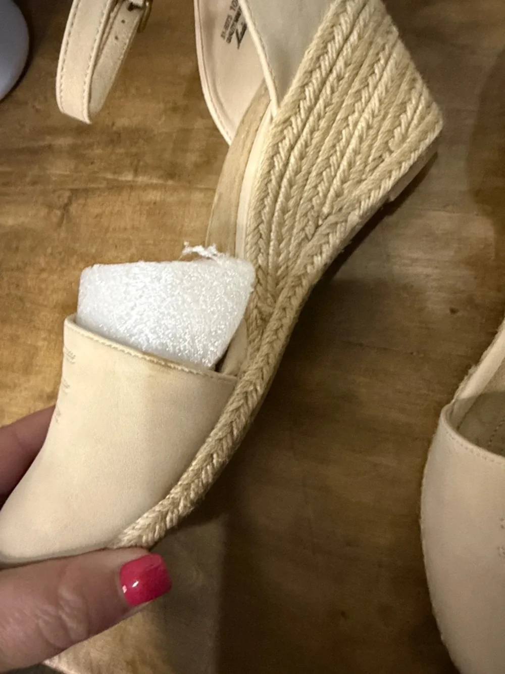 Easy Street Ankle-Strap Espadrille Wedge  size 10 Narrow - Picture 7 of 7